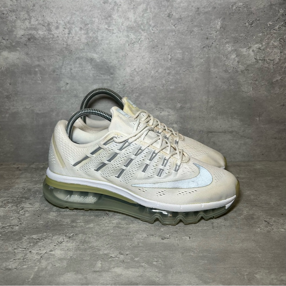 Nike Air Max 2016 Running Shoes 807237-100 Womens sz 5.5 - white